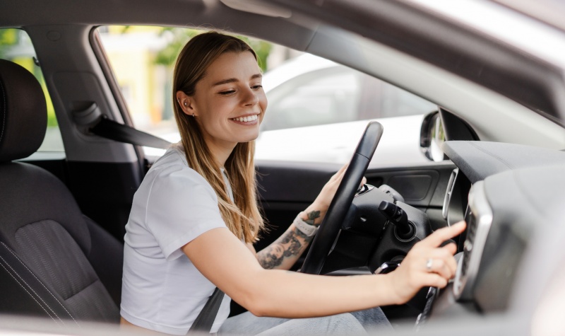 Kādus auto pērk jaunieši? TOP izvēles un ieteikumi