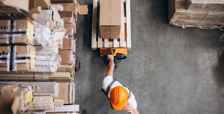 Gads eksportā iesākas ar kritumu