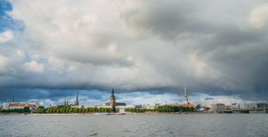 Inflācija pieaug, riski – nemainīgi