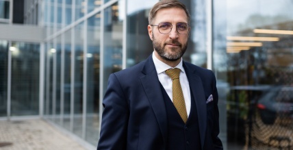 Viedoklis: Vai paaudžu maiņa salauzīs Latvijas uzņēmēju ambīciju stikla griestus?