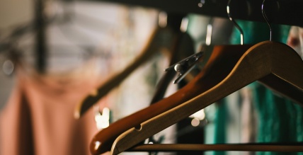 Apranga - Jau atkal izpilda savu solījumu