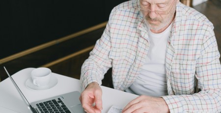 Vai zini, kādu nākotni finansē tava pensija?