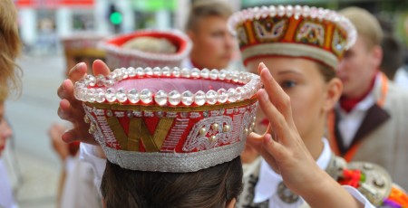 Swedbank apdrošina Skolu jaunatnes Dziesmu un deju svētku dalībniekus