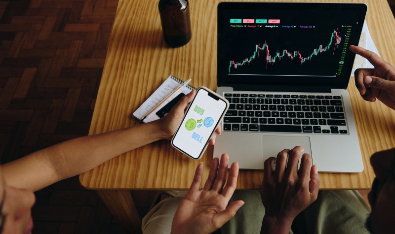 Swedbank Investīciju spēlē iesaistījušies vairāk nekā 10 tūkstoši dalībnieku