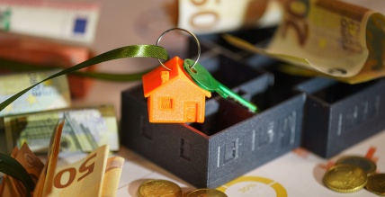 Ja tuvinieks pēkšņi vairs nevar parūpēties par savām finansēm: kā rīkoties ģimenei?
