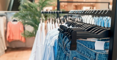 Apranga – neierastie laikapstākļi kaitē peļņai