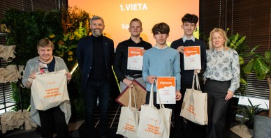 Kā ideja deva otro dzīvi kalendāriem un drosmi pirmajam biznesam: jauniešu uzņēmuma “Spark” pieredze