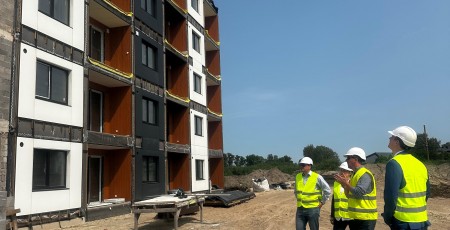 Swedbank piešķir finansējumu 570 000 eiro apmērā “ReBalt Modular Systems” ražošanas jaudu kāpināšanai