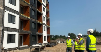 Swedbank piešķir finansējumu 570 000 eiro apmērā “ReBalt Modular Systems” ražošanas jaudu kāpināšanai