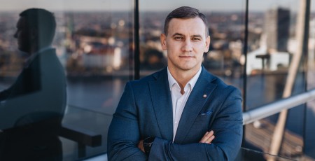 Viedoklis: E-komercijā turpina pieaugt darījumu skaits ar e-makiem