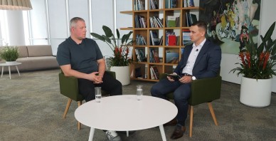 E-komercijas sarunas: Kā pārvērst mīlestību pret hokeju par globālu biznesu? 