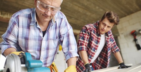 Pēctecība ģimenes uzņēmumā: kā vadības maiņu nepārvērst krīzē