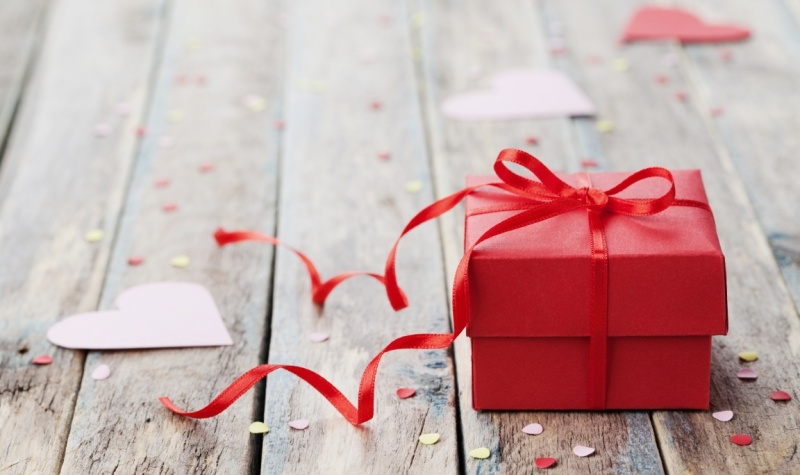 10 pārsteidzošas un maciņam draudzīgas Valentīndienas dāvanu idejas, kas iepriecinās mīļoto 
