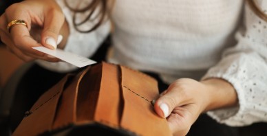 Bīstamie datumi tavam maciņam, jeb kā neiztērēt visu naudu algas dienā?