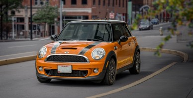 Cik lielu nodokli jāmaksā par savu auto?