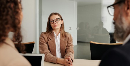   Profesionālā izaugsme sākas ar drosmi: trīs Swedbank darbinieku stāsti