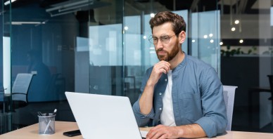 Ekonomika 2025. gadā augusi straujāk nekā iepriekš gaidīts