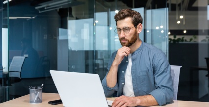 Ekonomika 2025. gadā augusi straujāk nekā iepriekš gaidīts