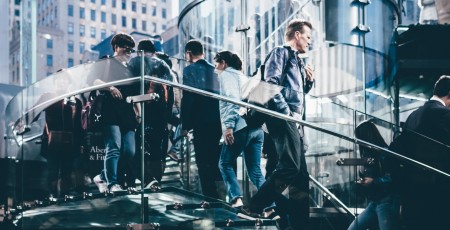 Kad var tikt ierobežota vai izbeigta fiziskās personas maksātnespējas procesa saistību dzēšana?
