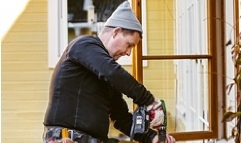 Labklājības ministrs: Vairs nevarēs noformēt pusslodzes – sociālās iemaksas būs jāveic pilnā apmērā 