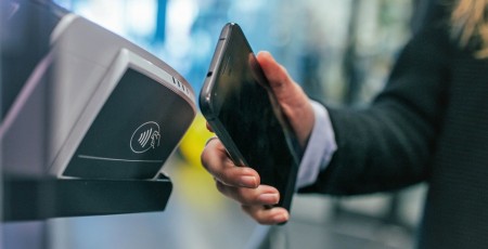 Nākotnes maksājumi – vai būsim bezskaidras naudas sabiedrība?