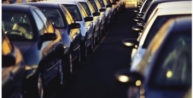 Transportlīdzekļa reģistrācijas nodokli grib pievienot auto ekspluatācijas nodoklim 