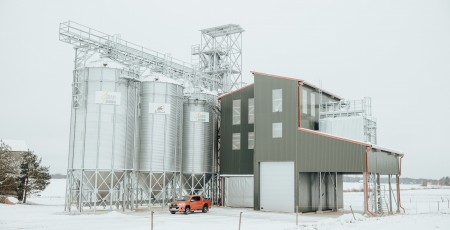 ZS Kļaviņas iegulda 1,5 miljonu eiro jaunā graudu pirmapstrādes kompleksā