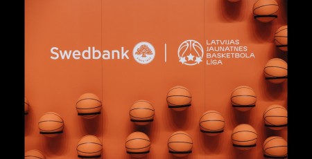 542 Swedbank LJBL dalībnieki godināti par labiem rezultātiem mācībās