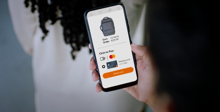 Jauns veids kā pieņemt maksājumus: Mastercard Click to Pay